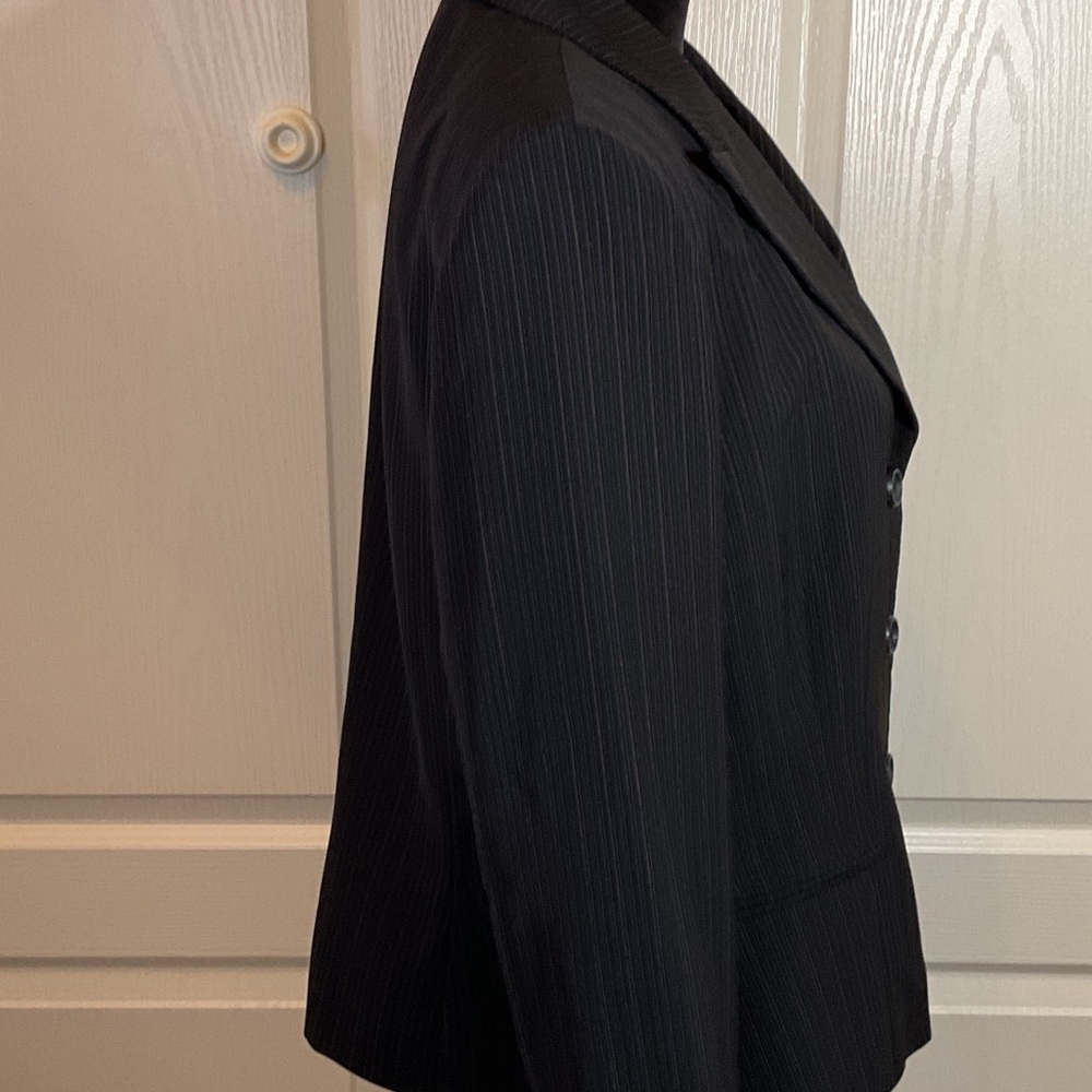 Kasper Black Pinstripe Blazer - Picture 5 of 9